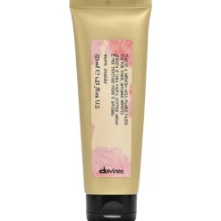 Davines more inside Medium Hold Pliable Paste