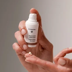 Dr. Hauschka Regeneration Augencreme 15 ml