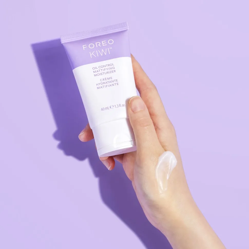 FOREO Sweden KIWI Oil Control Mattifying Moisturizer 40 ml