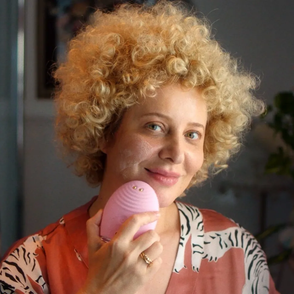 FOREO Sweden LUNA 4 plus Normal Skin