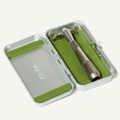 Leaf Shave Twig Travel Case Silver