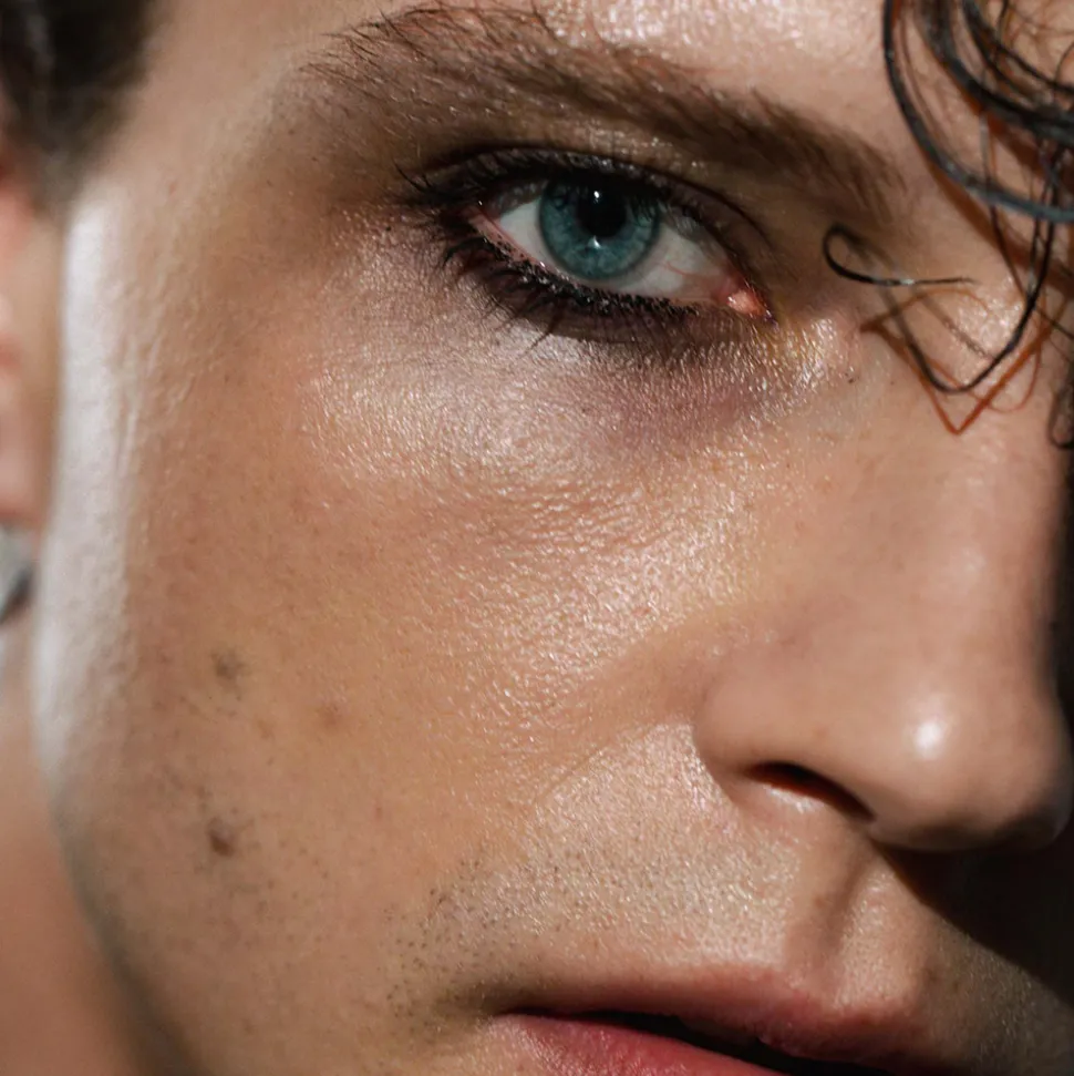 MÁDARA Deep Matter Volumen Wimperntusche 6 ml