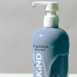 MÁDARA Kind sanftes Waschgel 390 ml