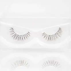 NICLAY by Florian Ferino Wimpernkranz Look 6