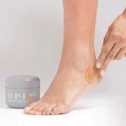 OPI Natur Strong Nails & Skin Smooth It Out Hand & Foot Scrub 250 ml