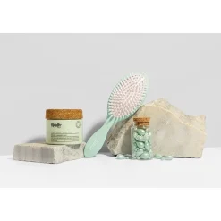 Remilia Hair Vegan Lush Brush