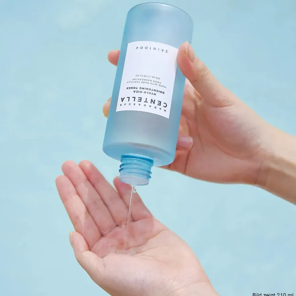 SKIN1004 Madagascar Centella Hyalu-Cica Brightening Toner 30 ml