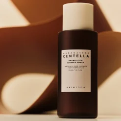 SKIN1004 Madagascar Probio-Cica Essense Toner 210 ml