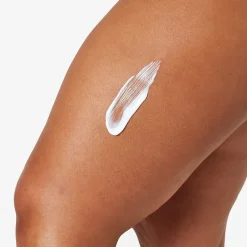 ST. TROPEZ Tan Enhancing Body Moisturiser 200 ml