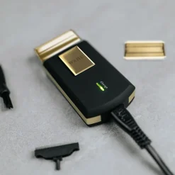 Wahl Travel Shaver Gold Elektrorasierer